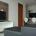 Apto na primeira quadra praia! Quarto e sala-Absolut Class